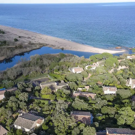 Paulka By Interhome Semesterbostad Sainte-Lucie de Porto-Vecchio